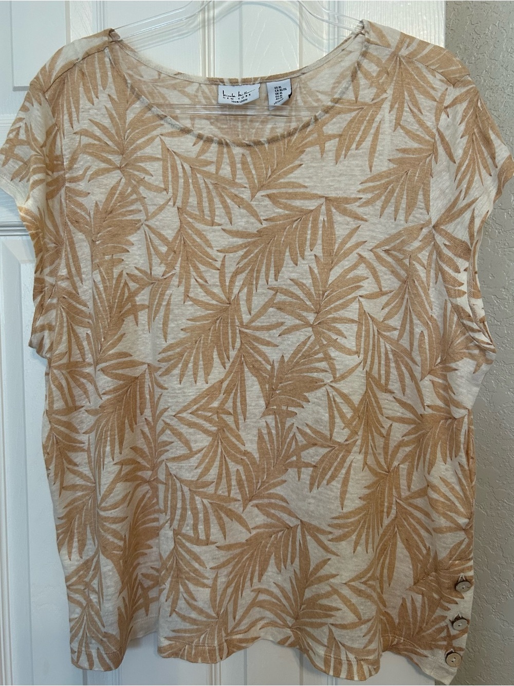Nicole Miller Beige Palm-Print Short Sleeve Top